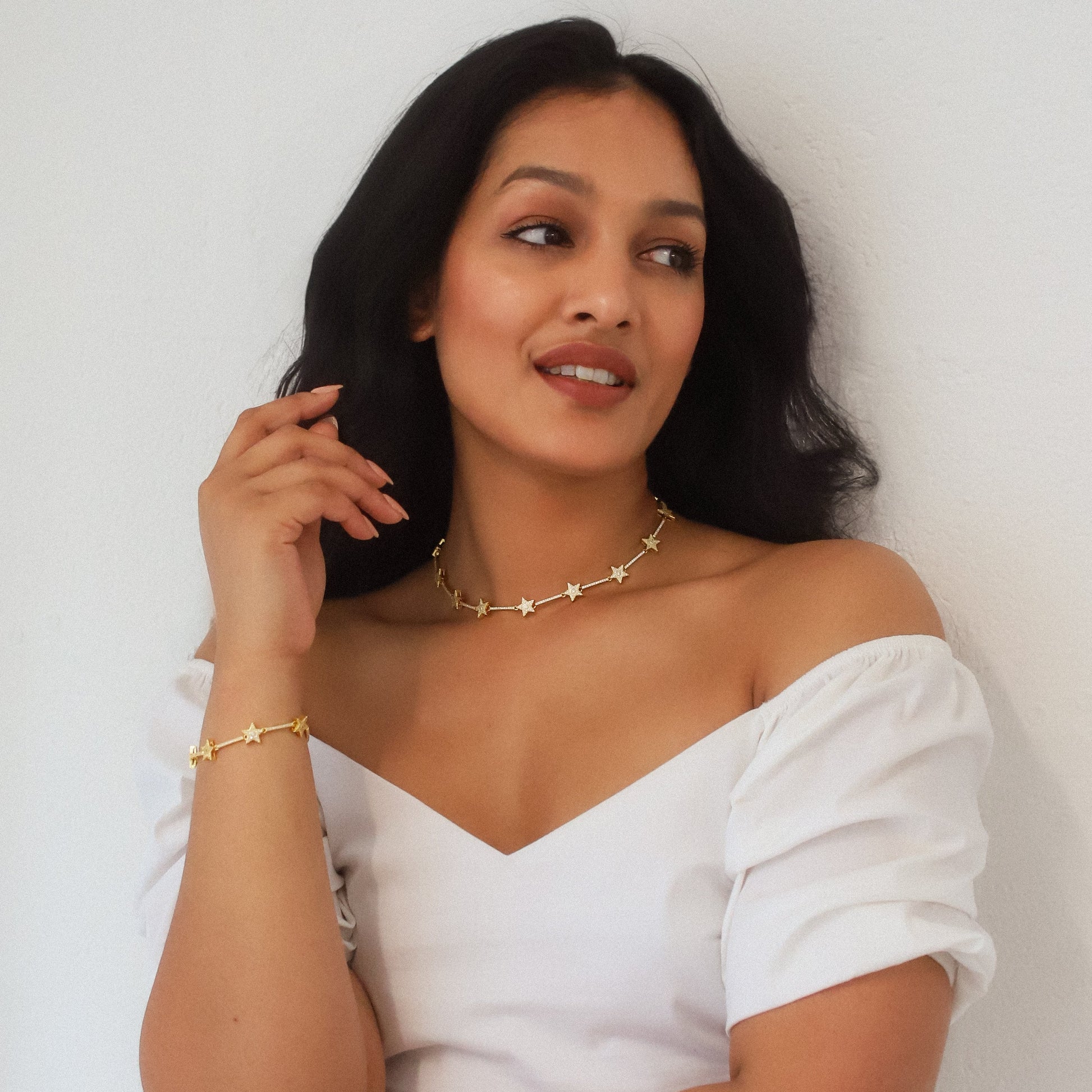 Margot Sparkling Star Choker | 18k Gold Plated - Necklace