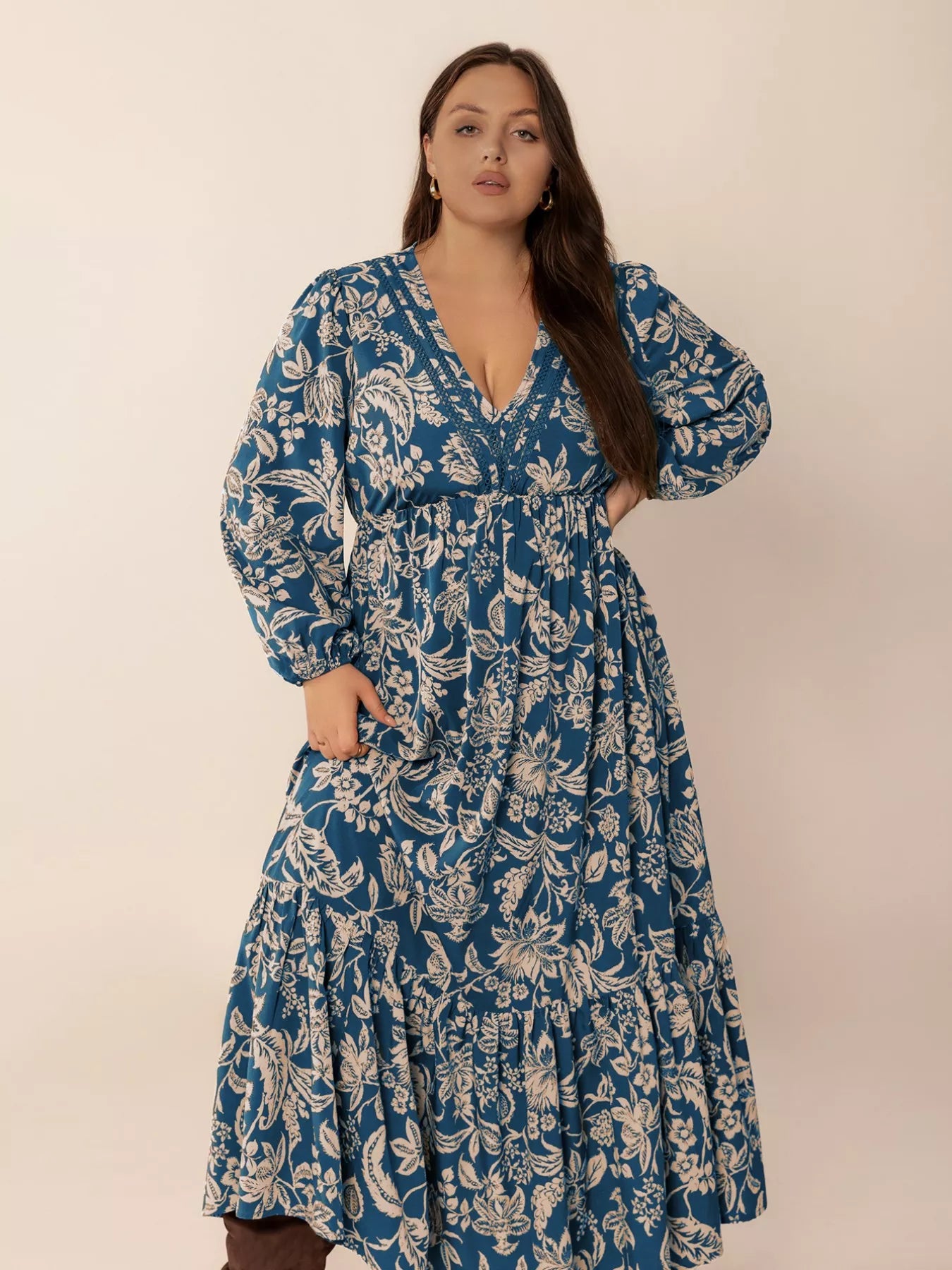Plus Size Boho Floral Print Long Sleeve Maxi Dress -