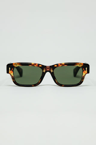 Óculos de sol âmbar com lentes ovais verde-escuras