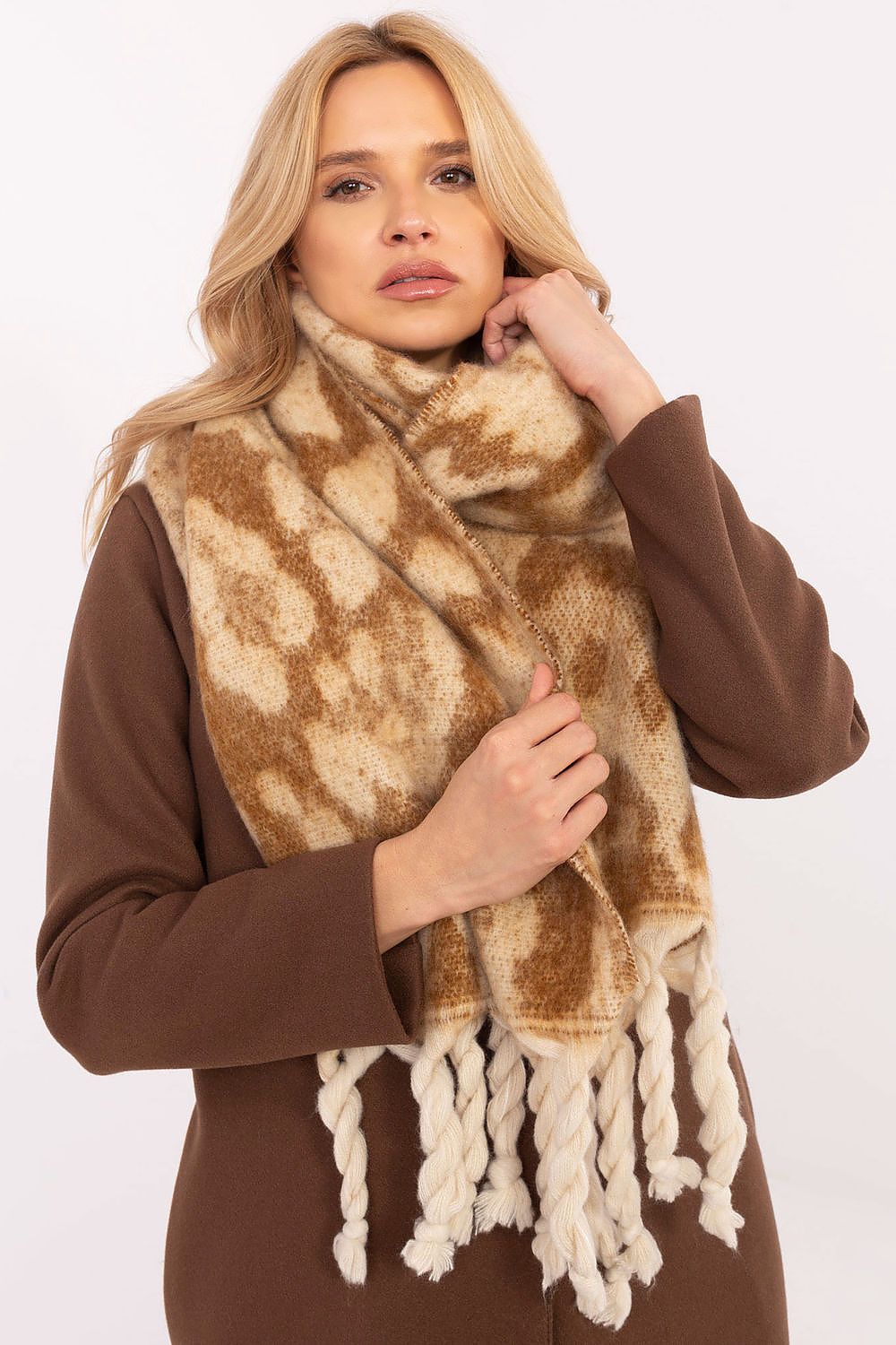 AT Animal Print Shawl for Women - Trendy Fashion Accessory beige one-size-fits-all - Scarves