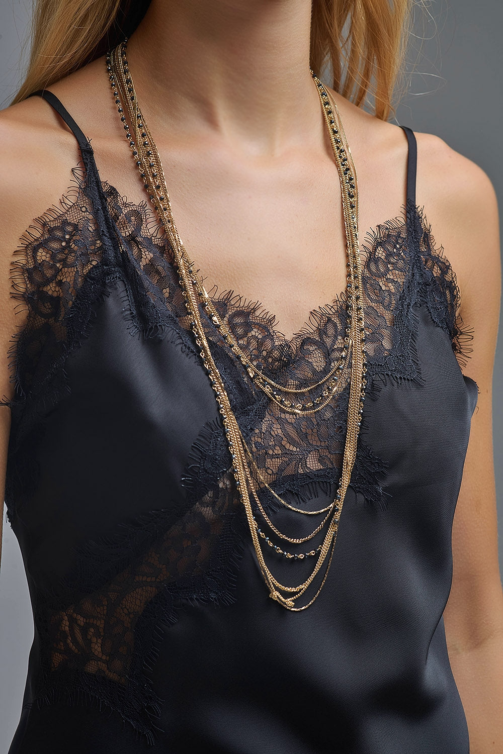 Asymetrical Satin Lace Dress in black - Dresses