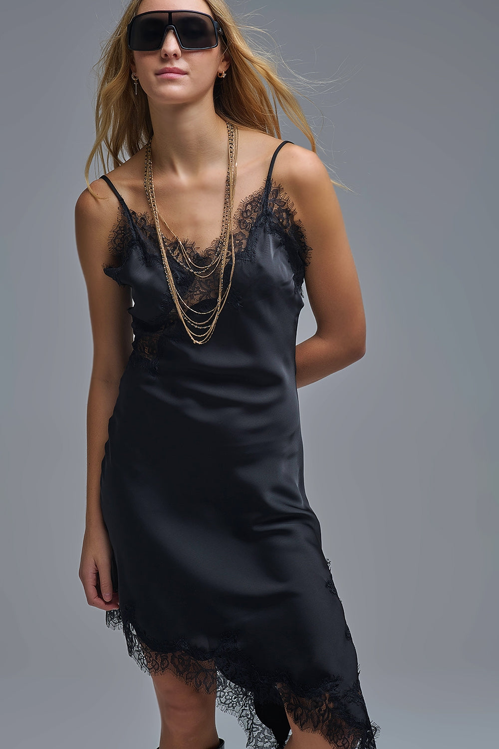 Asymetrical Satin Lace Dress in black - Dresses