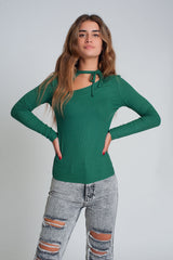 Asymmetric neck sweater in green
