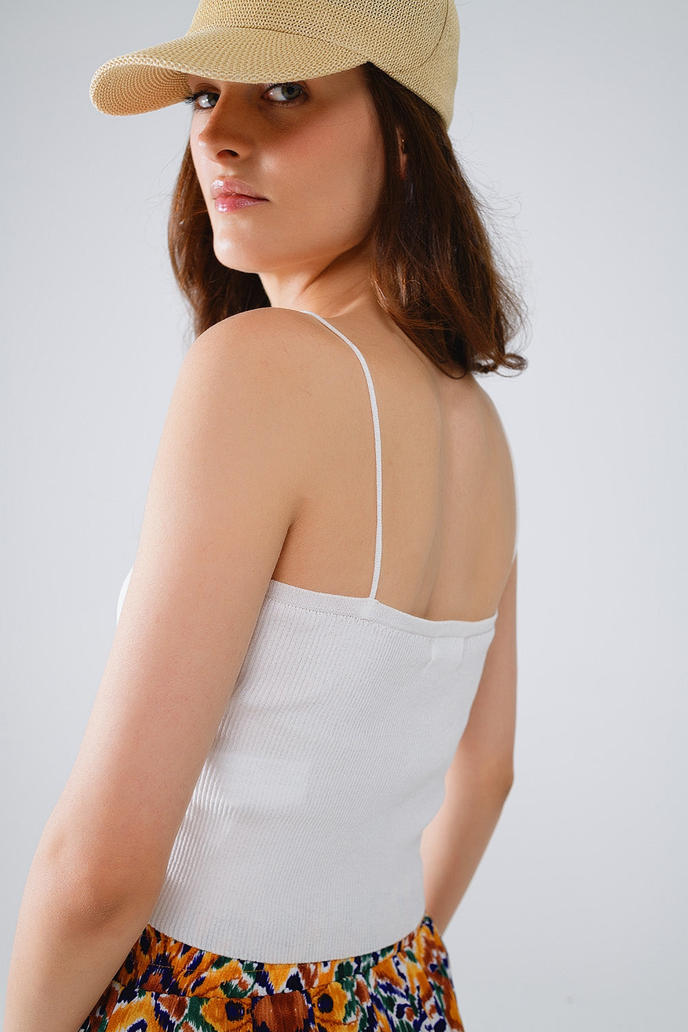 Basic knitted Top In White With Thin Straps - Tops