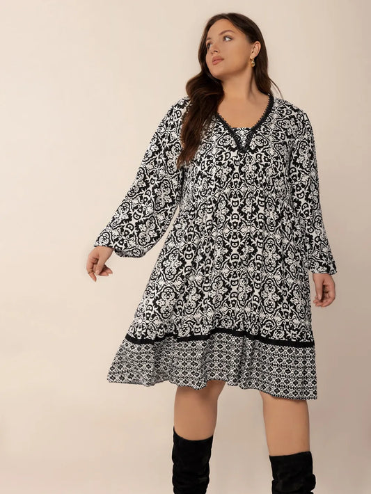 Plus Size Lace Detail Printed Balloon Sleeve Dress Black -