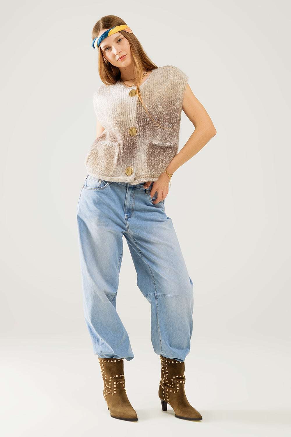 Beige gradient knitted vest with gold buttons - Jumpers
