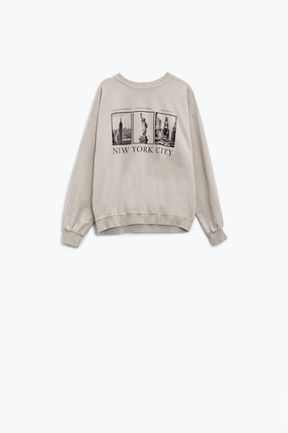 Beige long-sleeved sweatshirt with new york city printed