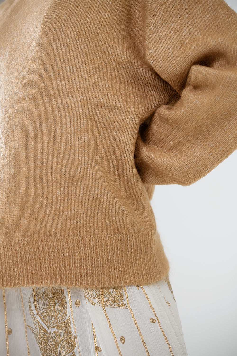 Beige turtleneck jumper with dropped sleeves - Jumpers