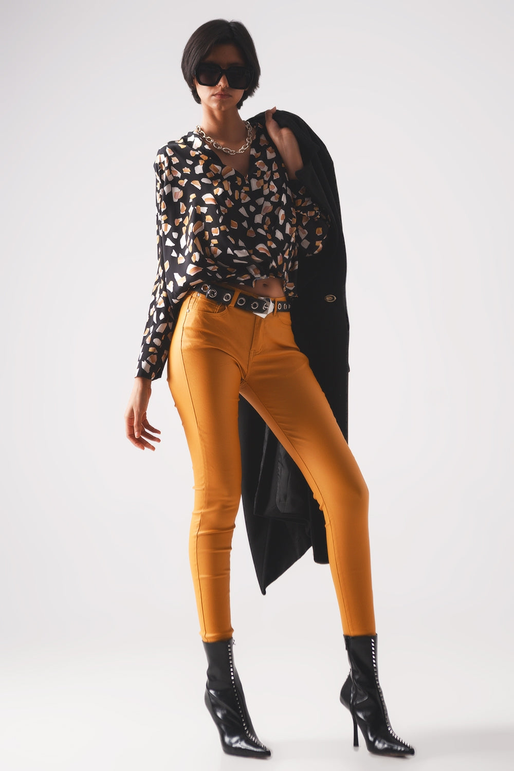 Black blouse with print and wrapped front - Blouses