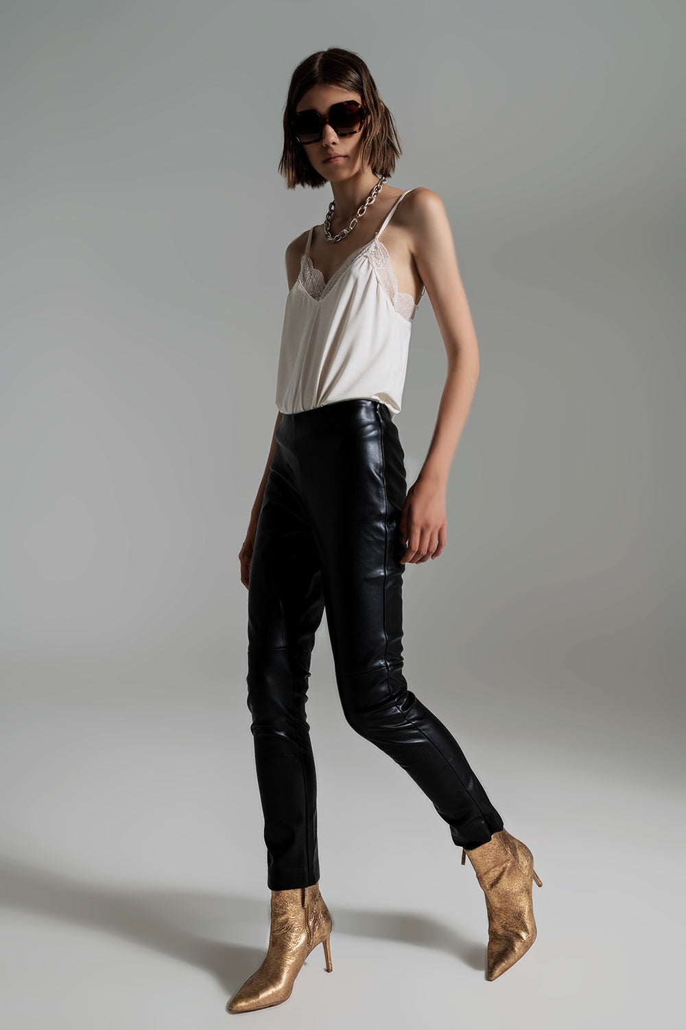black faux leather effect skinny pants - Trousers