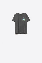 T-shirt preta feita em Itália com estampa gráfica tropical