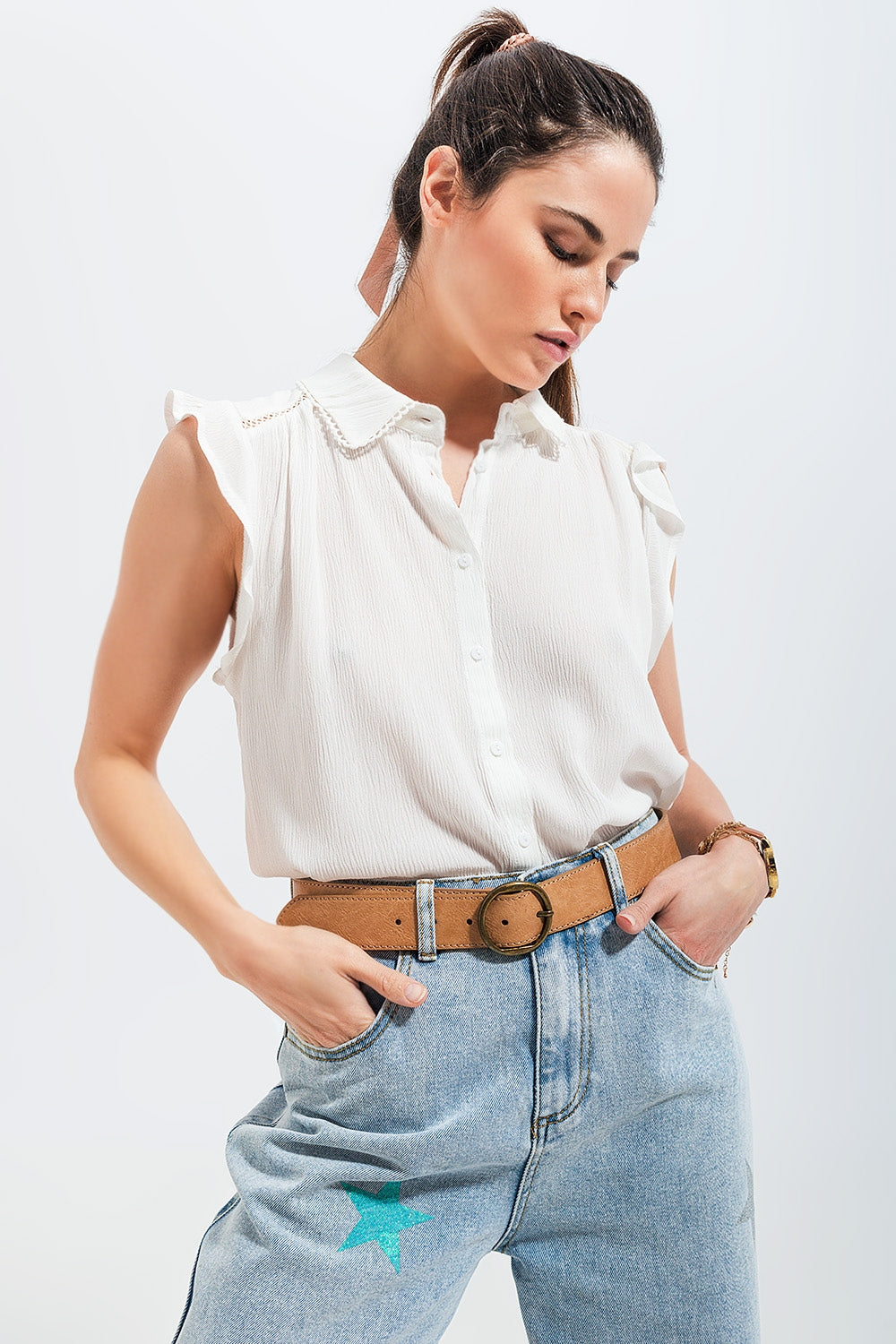 Blouse with frill sleeve in white - Blouses