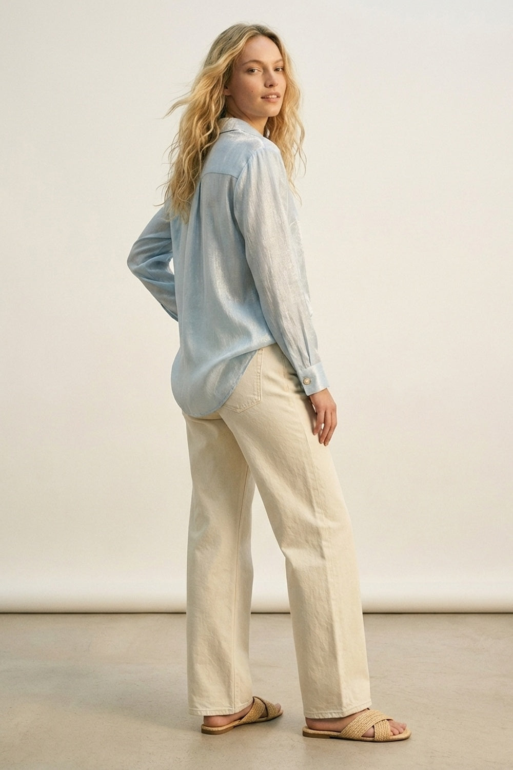 bright blue knit blouse with retro buttons - Shirts
