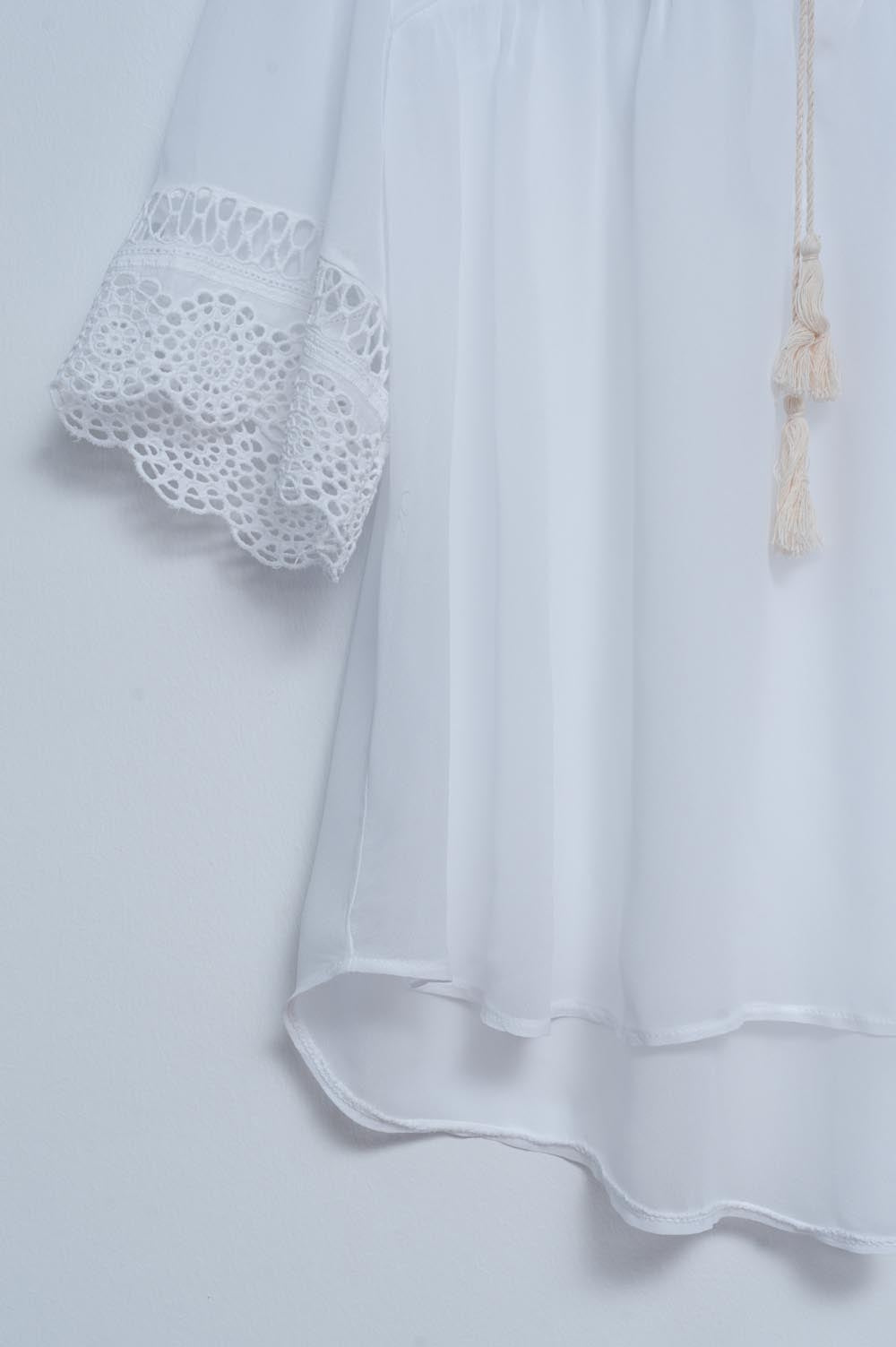 Broderie tie front blouse in white - Blouses