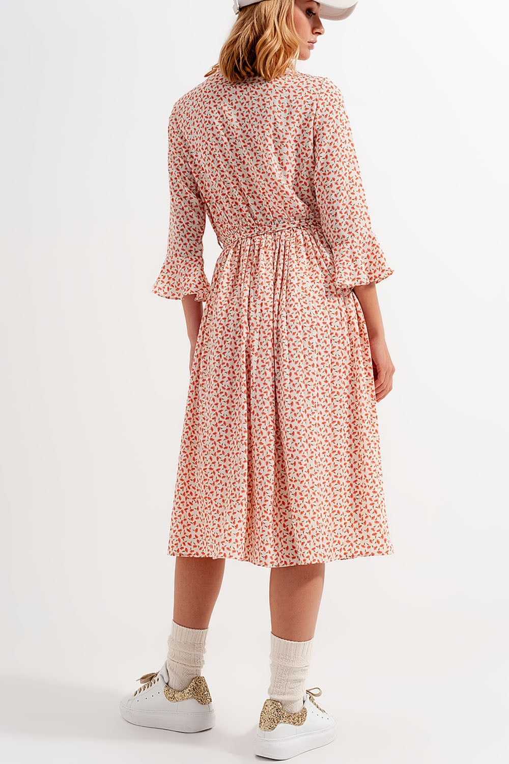 Buttoned midi dress with high collar in floral print coral - Dresses