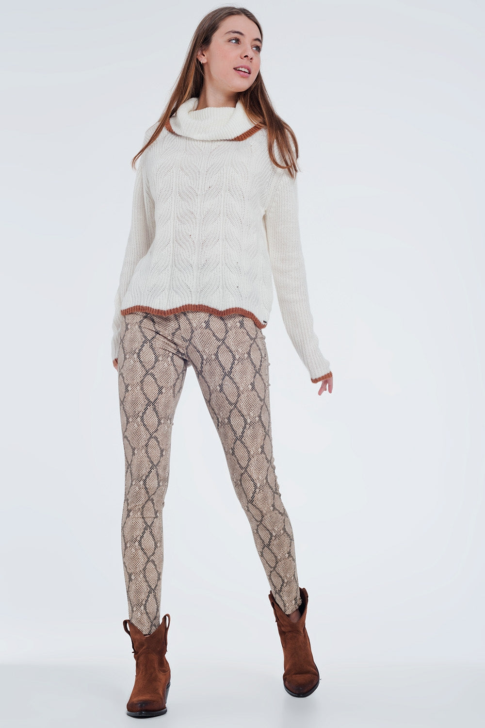Camel coloured pants with pattern - Trousers