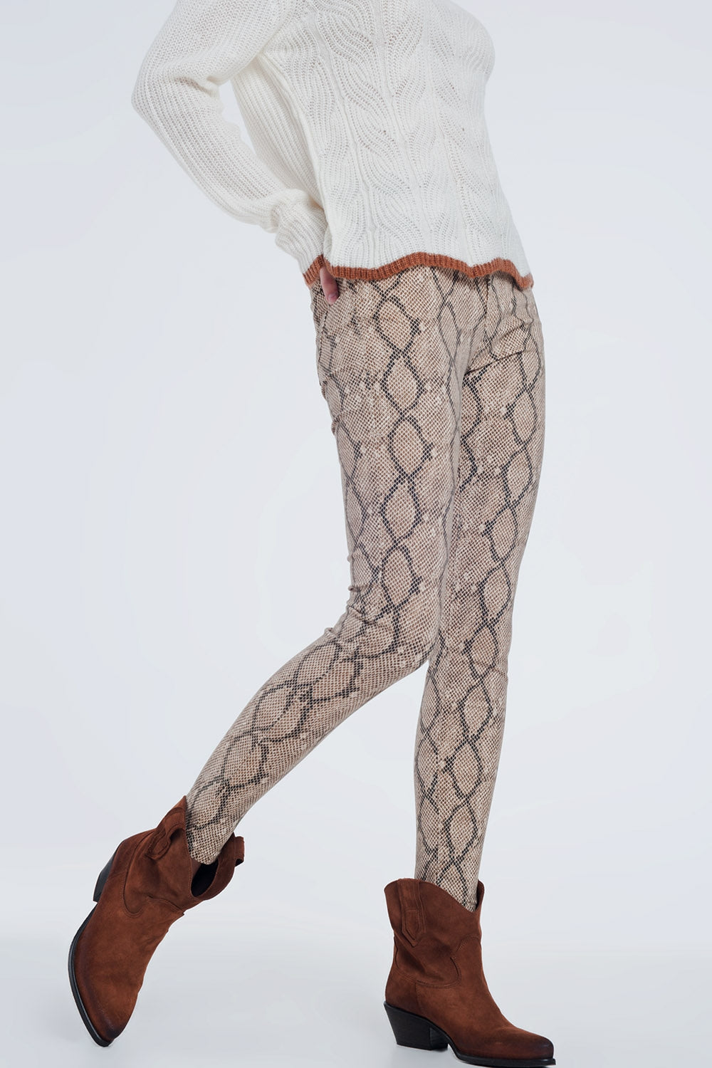 Camel coloured pants with pattern - Trousers