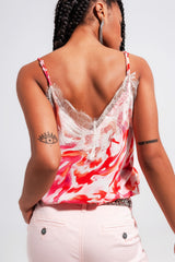 Camisole avec bordure en dentelle blanche et fuchsia