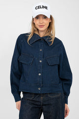 Veste en jean bleue décontractée pour un style tendance