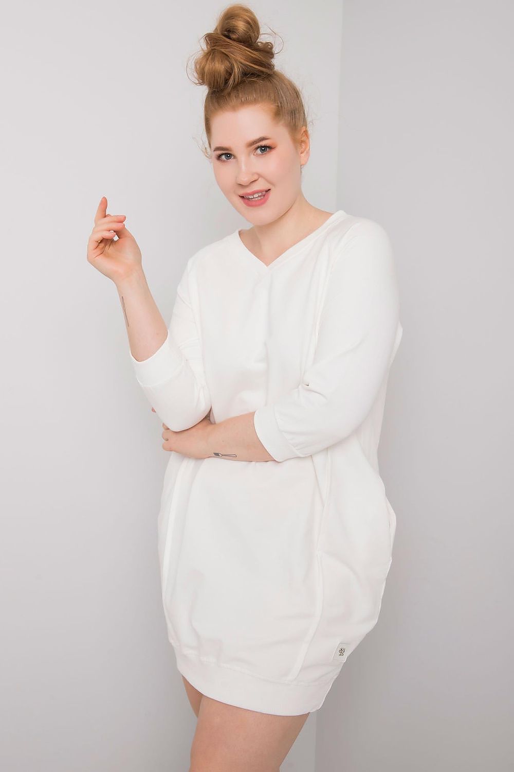 Relevance Casual Plus Size Dress with Pockets beige one-size-fits-all -