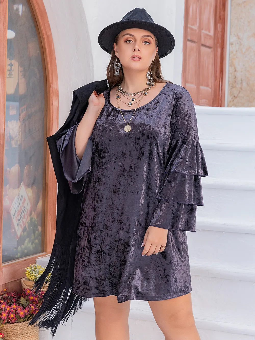 Plus Size Round Neck Flounce Sleeve Mini Dress -