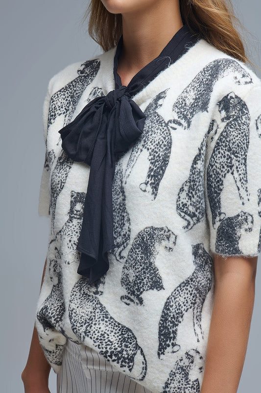 Chic Cream Animal-Print Short-Sleeve Sweater - Sweaters