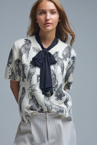 Chic Cream Animal-Print Short-Sleeve Sweater