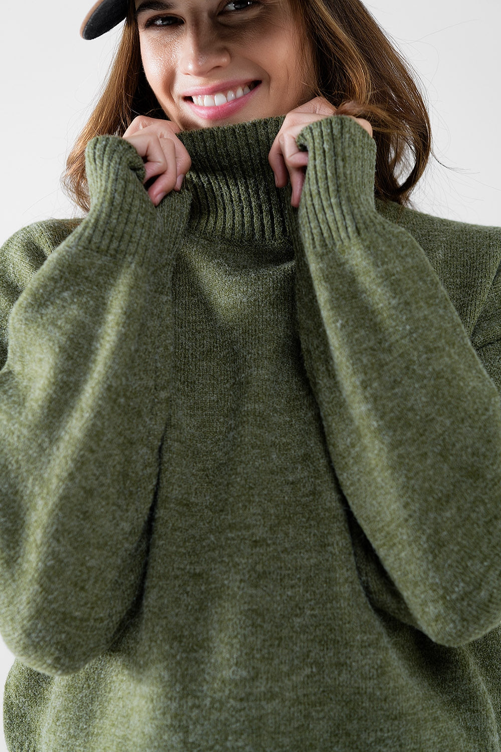chunky knit sweater in green with turtleneck - Jumpers