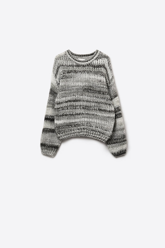 Chunky-knit sweater with marled design in gray -