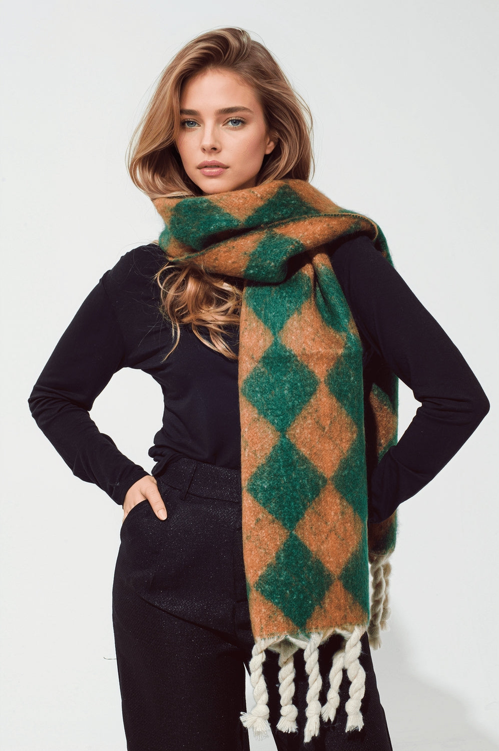 Chunky Scarf In Argyle Pattern in Green - Scarves