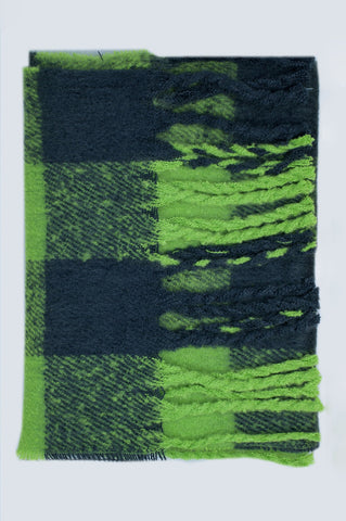 Chunky Scarf in Light and Dark Green Plaid