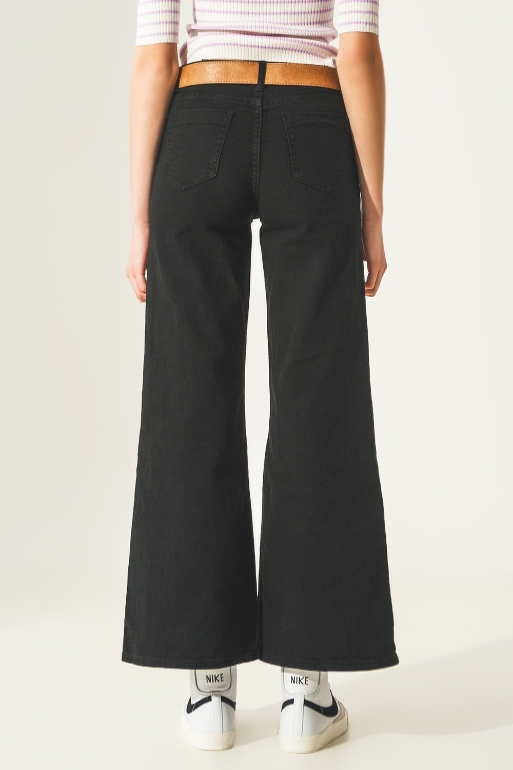 Cotton blend wide leg jeans in black - Jeans