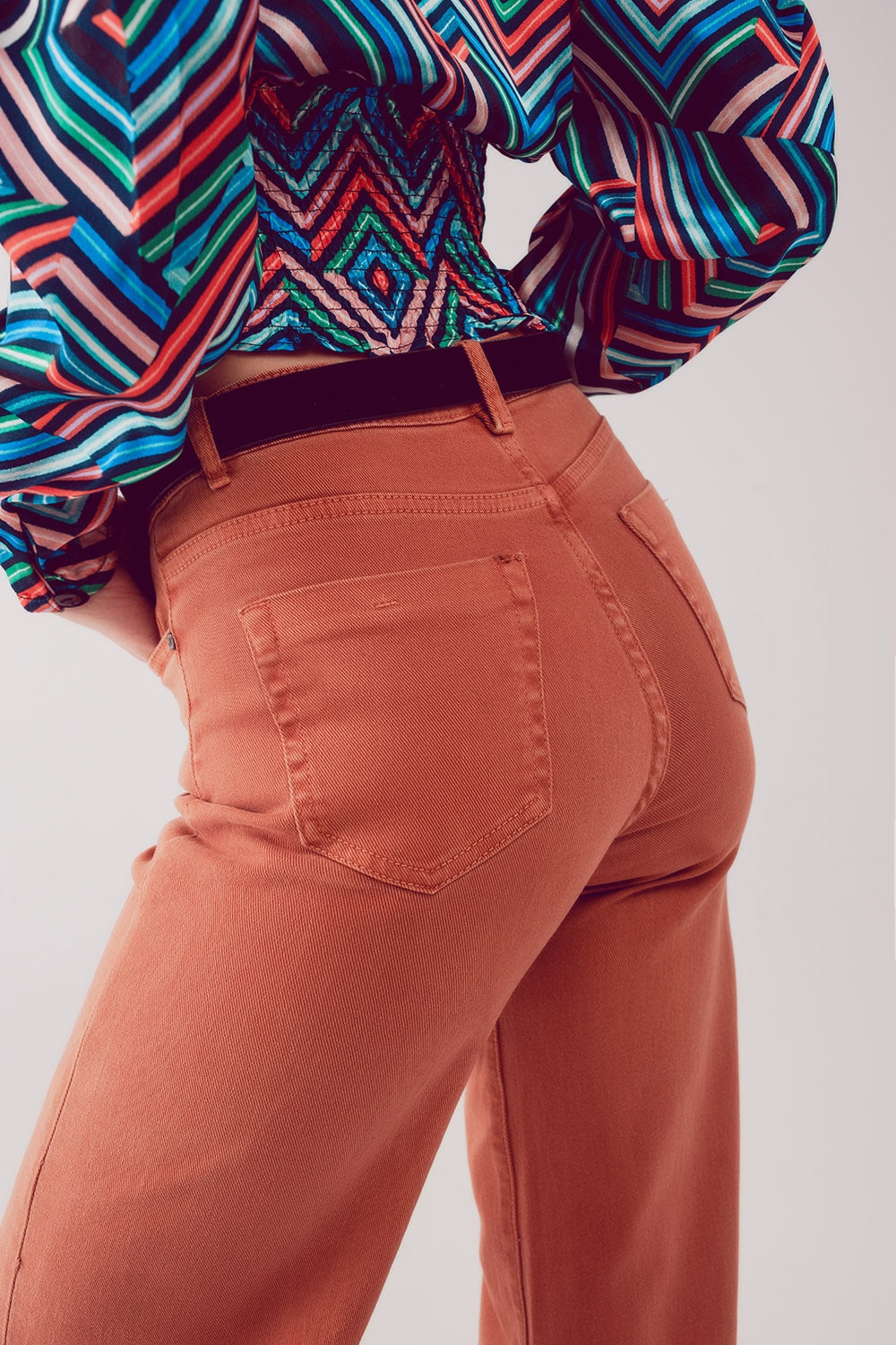 Cotton blend wide leg jeans in orange - Jeans