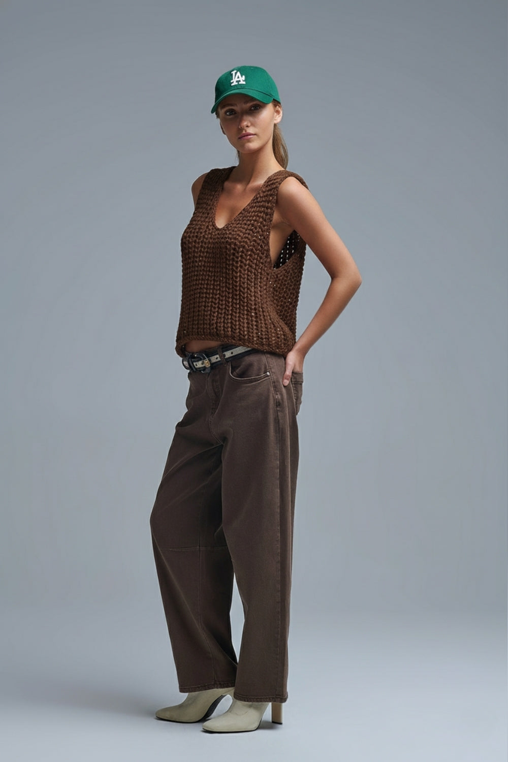 Crochet Cropped Vest in brown With sequins Thread - Sweaters