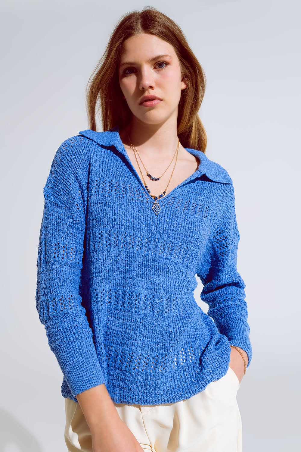 Crochet Knitted Jumper In V-neck With Polo Collar in Blue - Polos