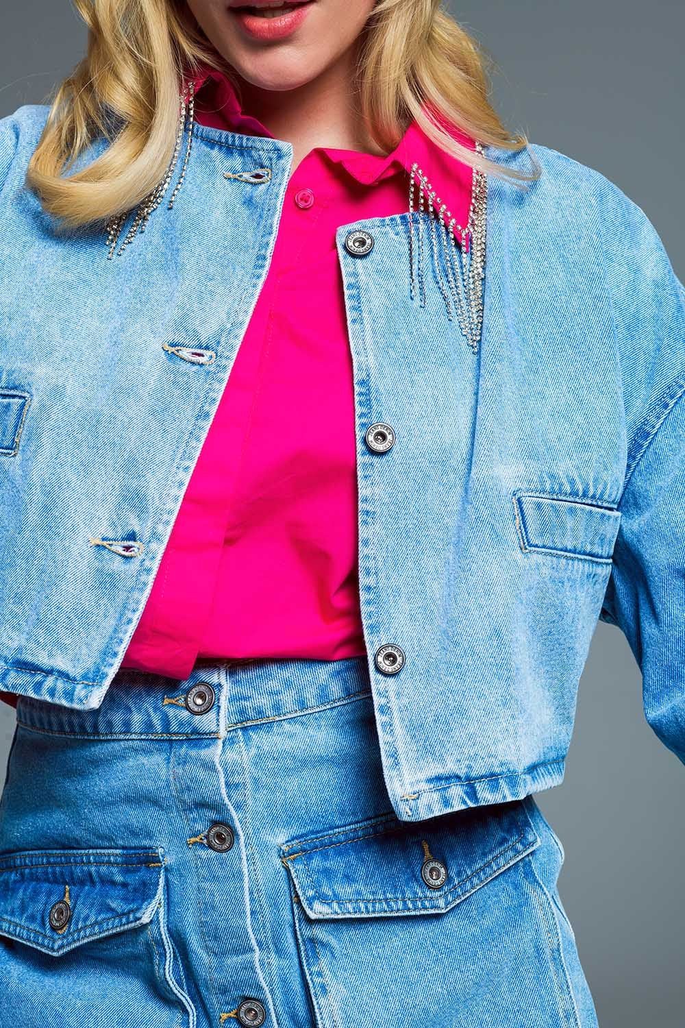 cropped relaxed denim jacket with chest welt pockets in light wash - Jackets