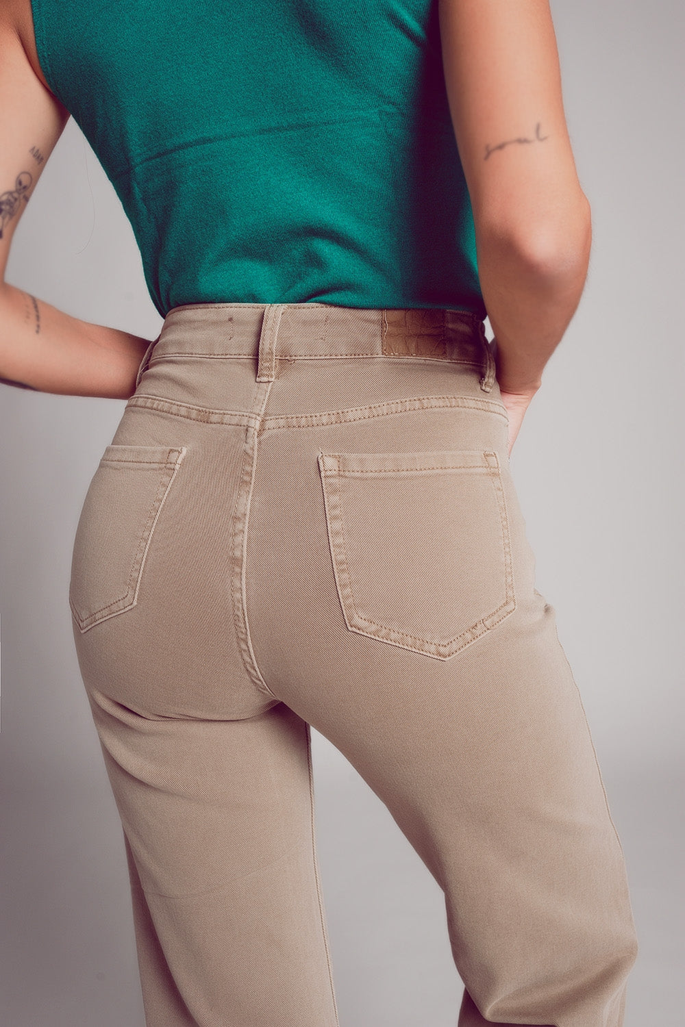 Cropped wide leg jeans in beige color - Jeans