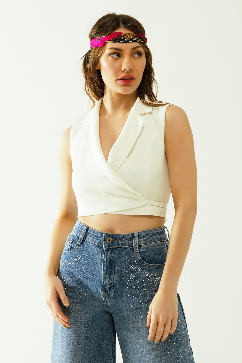 Cropped Wrapped Gilet with Notch Lapels in White - Vests
