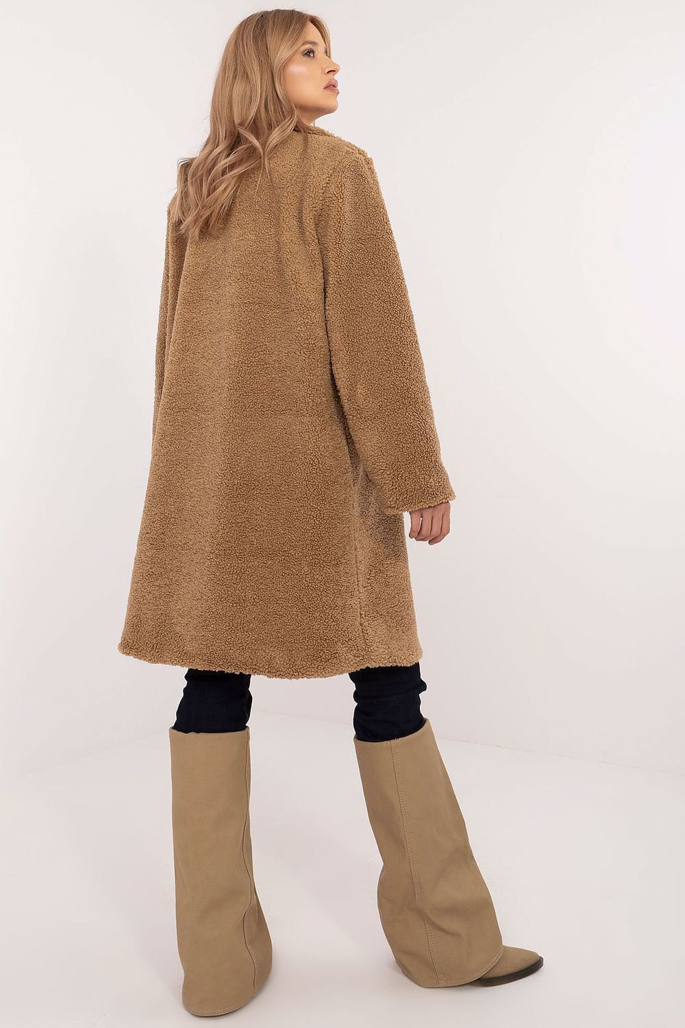 Elegant Women's Winter Coat - Coats