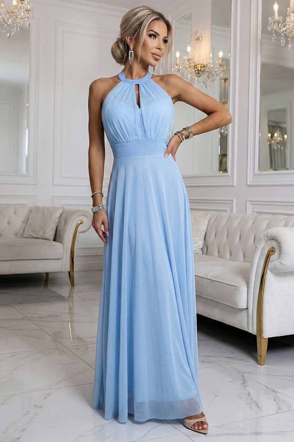 Long dress -