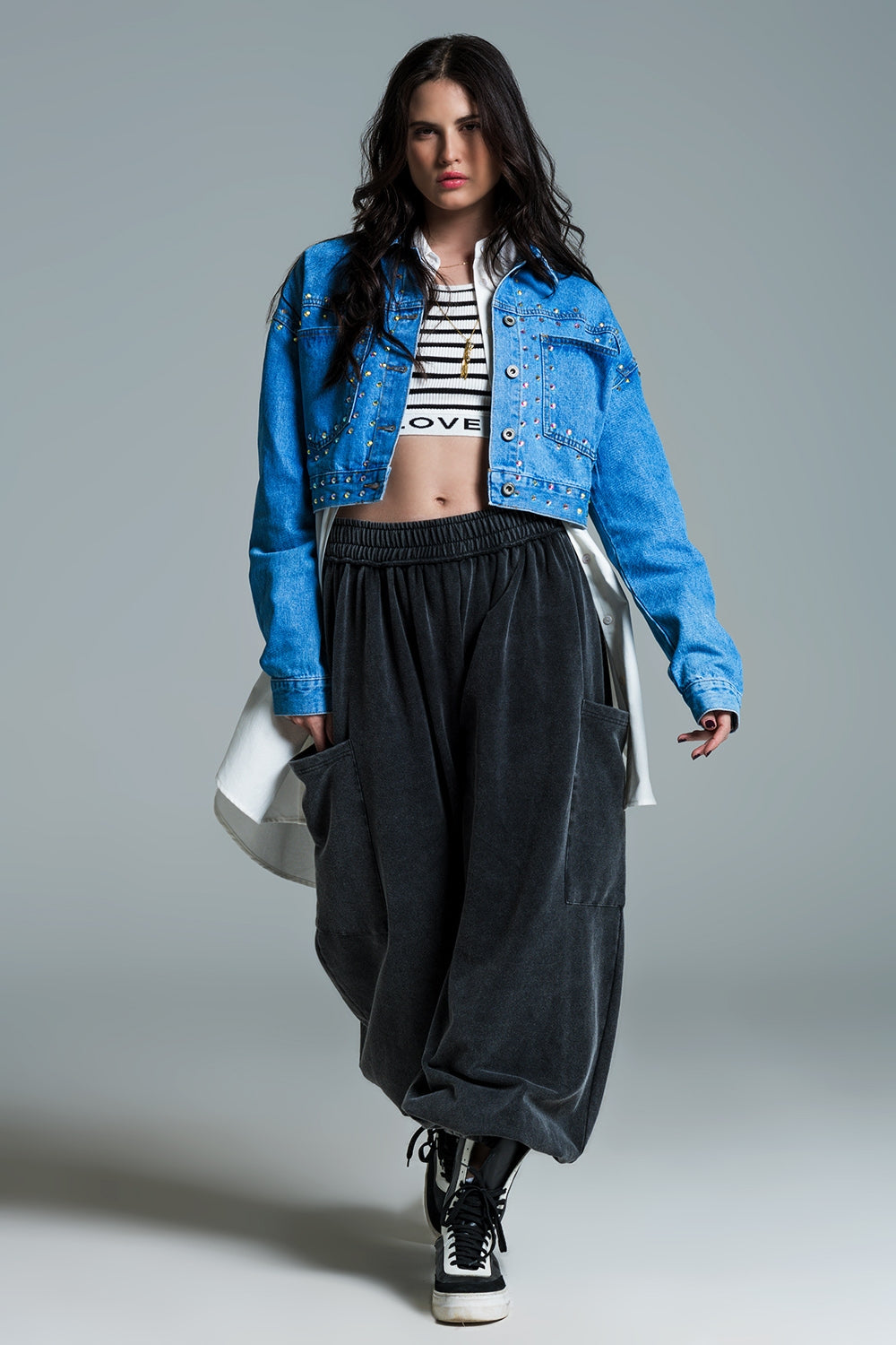 Denim cropped jacket in blue with studs and chest pockets - Jackets