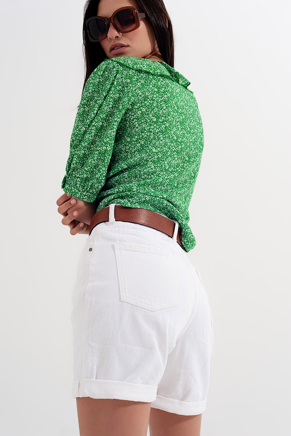 Denim mom shorts in white - Trousers