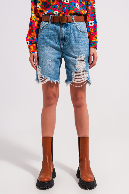 Denim shorts with distressing in light blue - Shorts