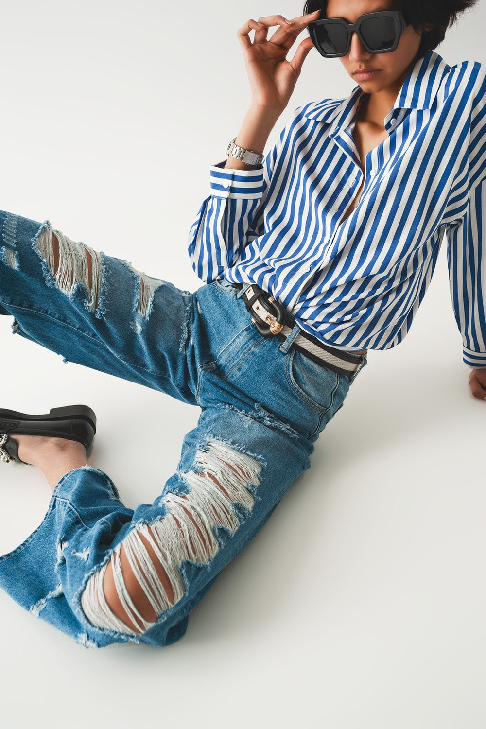destroyed boyfriend jeans in blue - Jeans