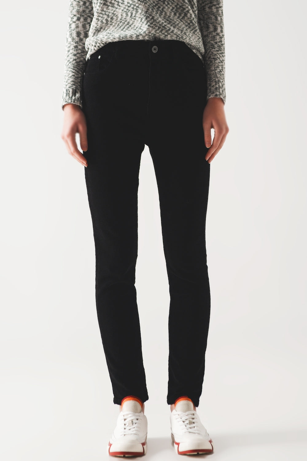 Elastic Cotton skinny cord pants in black - Trousers