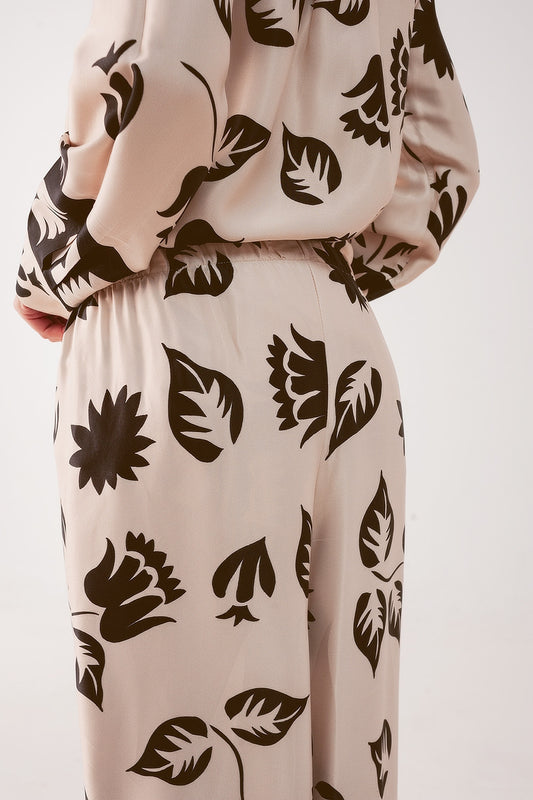 Elasticated super wide leg pants in creme - Trousers