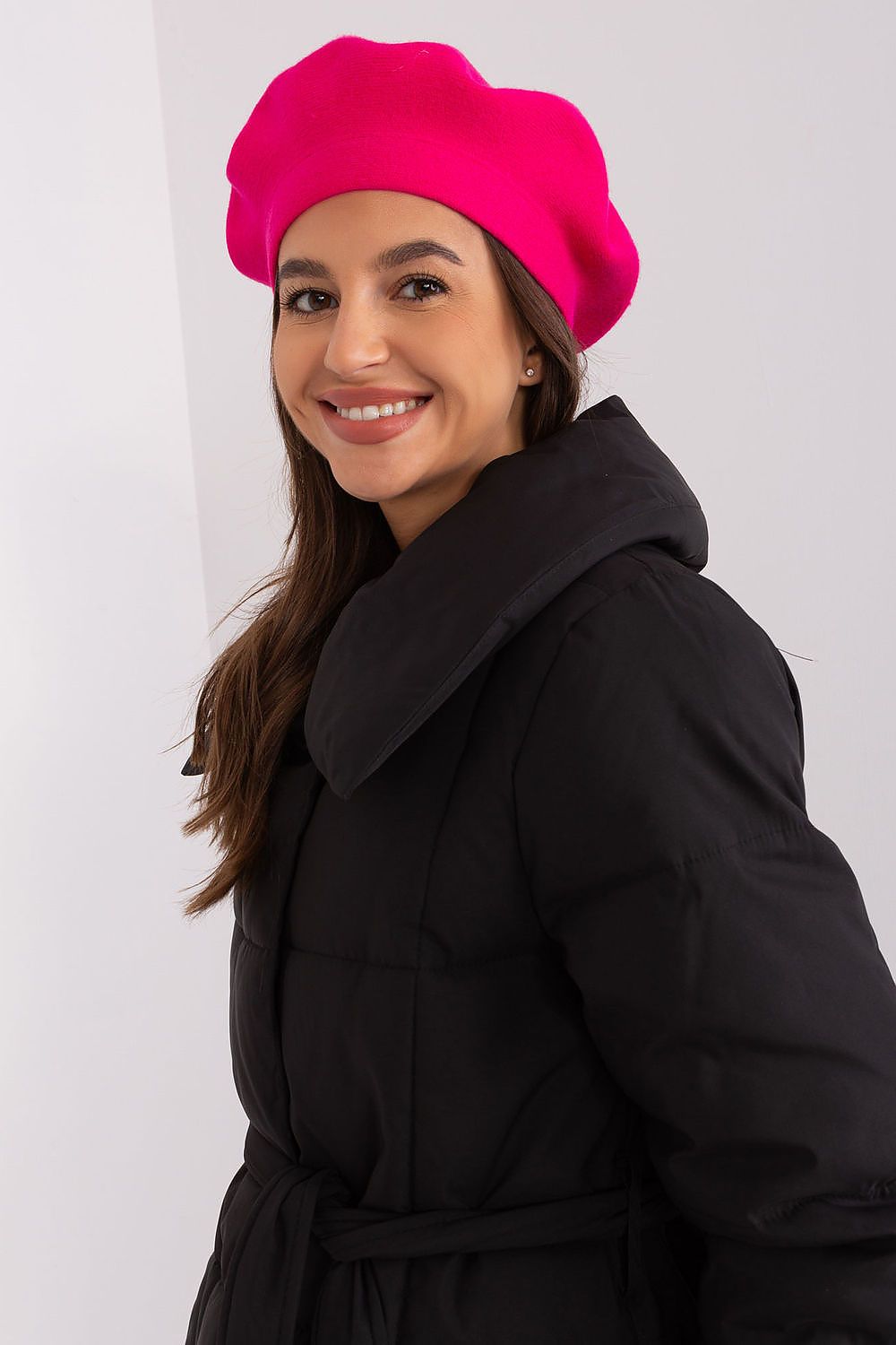 Elegant Beret with Delicate Antenna - Berets