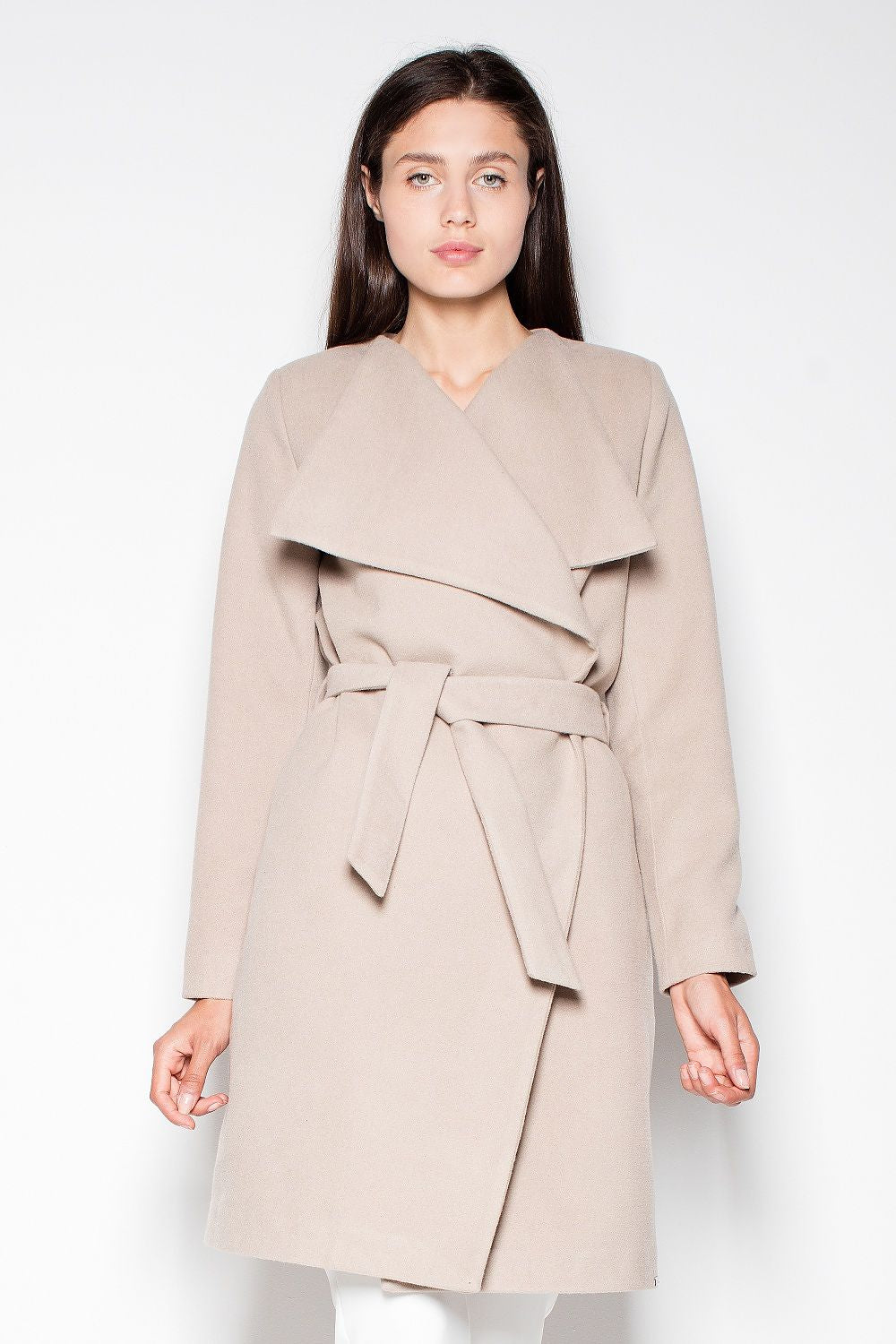 Elegant Classic Cut Model Coat for Women beige - Coats
