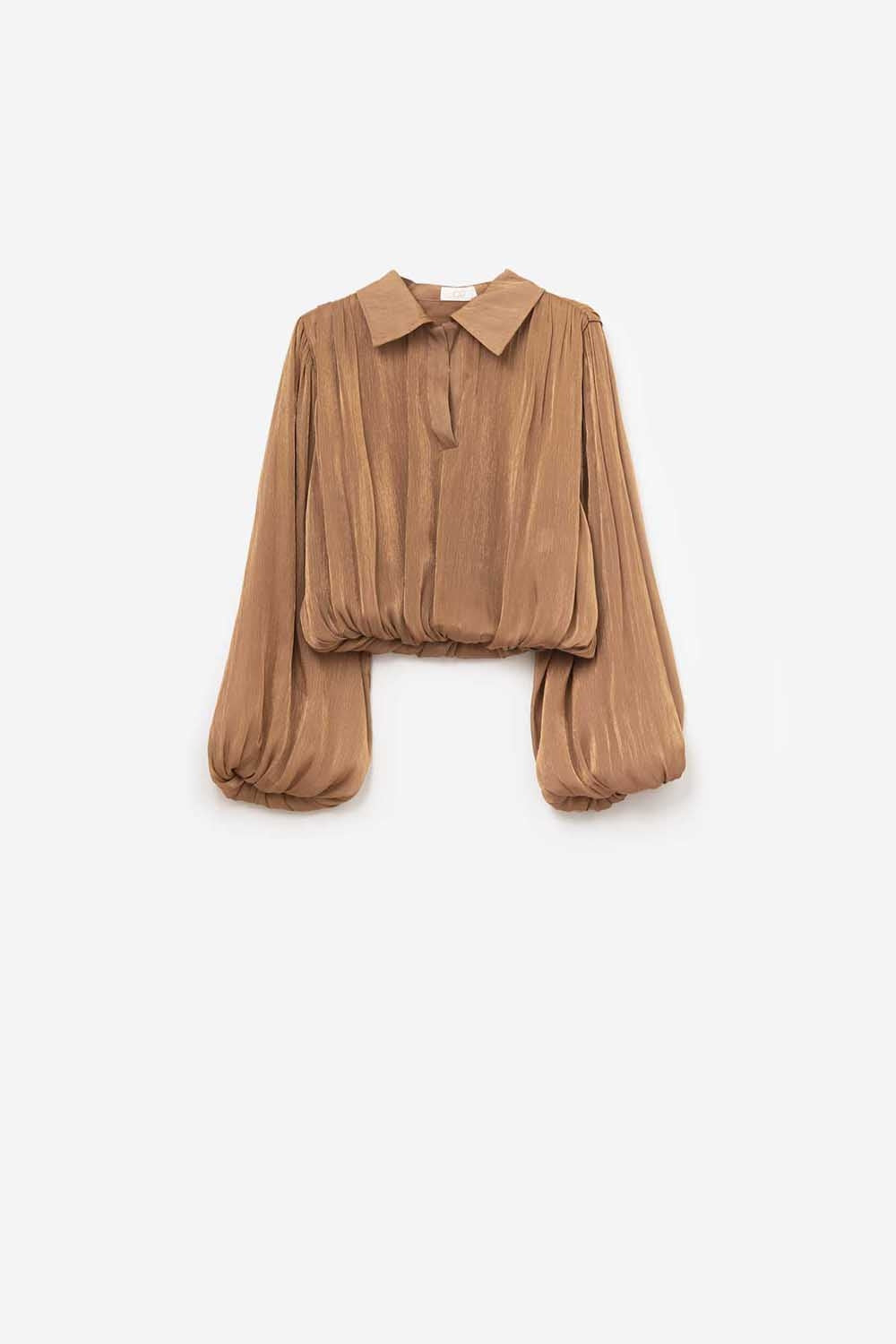 Elegant shiny Satin Cropped top in camel - Blouses