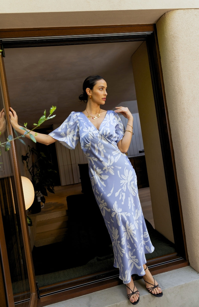 Ellis Dress in Blue Lily Print - Dresses